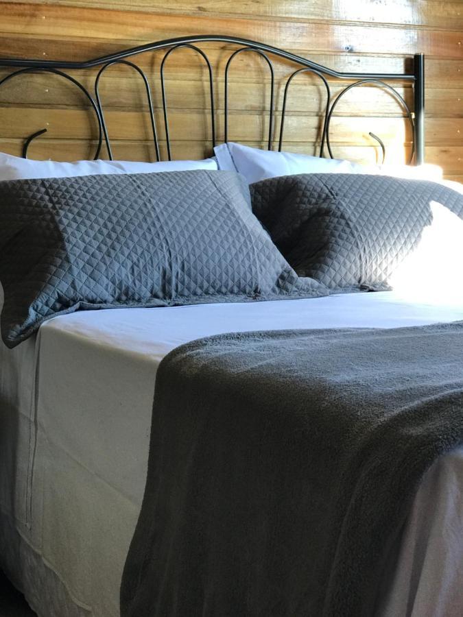 Canyons Guest House Praia Grande  Esterno foto