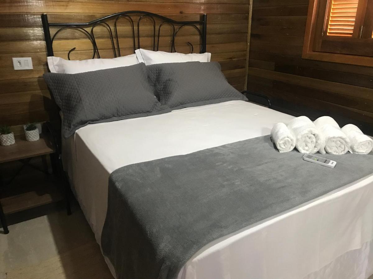 Canyons Guest House Praia Grande  Esterno foto
