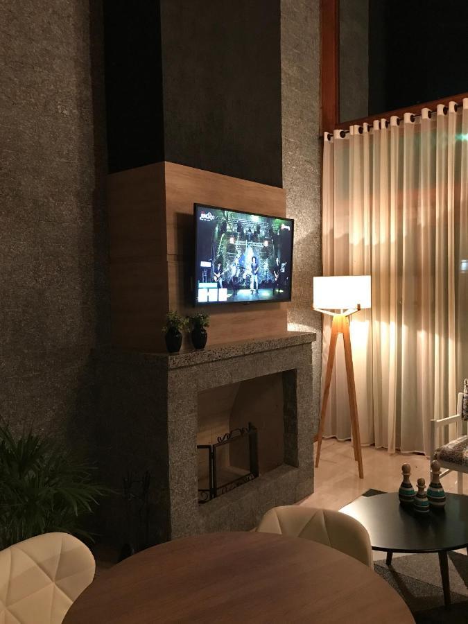 Canyons Guest House Praia Grande  Esterno foto