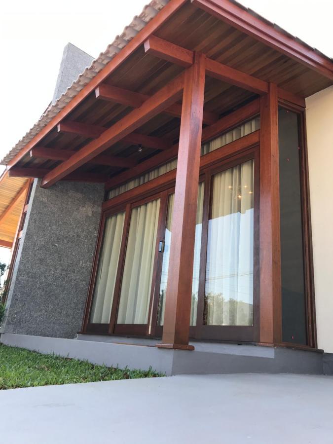 Canyons Guest House Praia Grande  Esterno foto