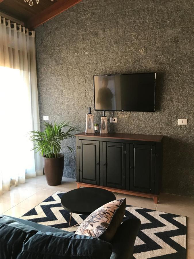 Canyons Guest House Praia Grande  Esterno foto