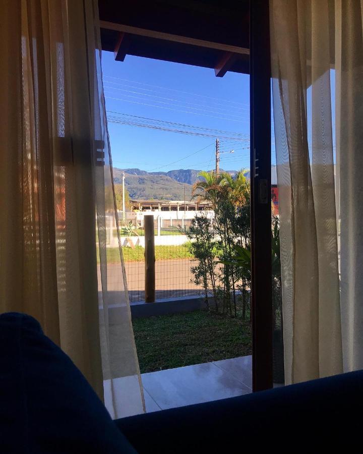 Canyons Guest House Praia Grande  Esterno foto